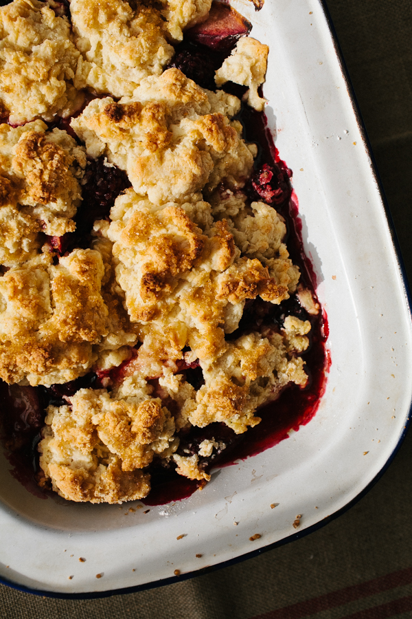 Blackberry Plum Crumble