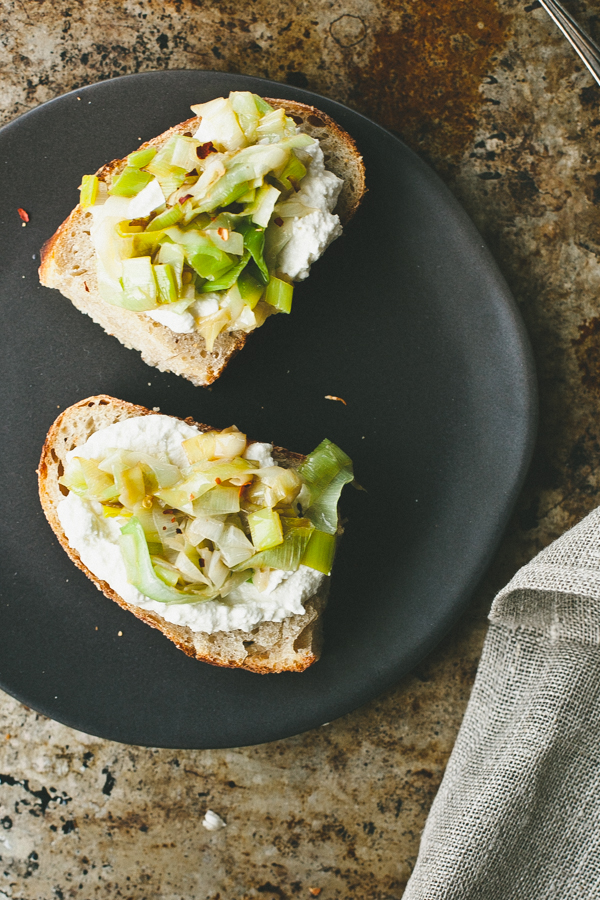 Ricotta toasts using homemade ricotta