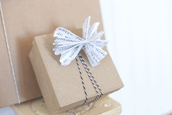 Paper Accordion Gift Tags