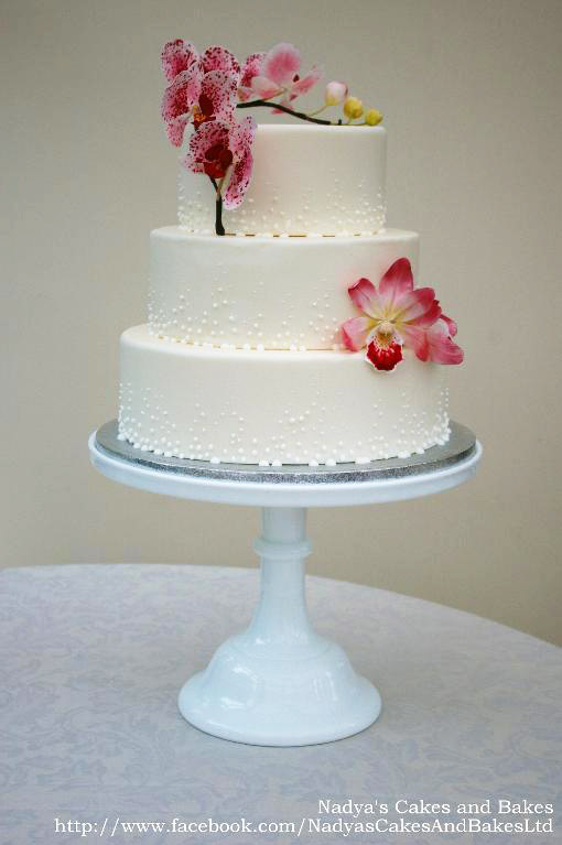 Champagne and orchid cake