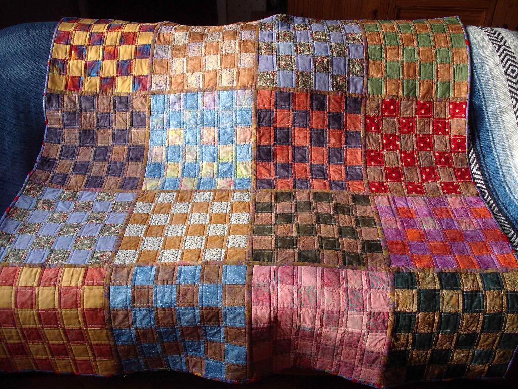 Squares in a Square finished quilt