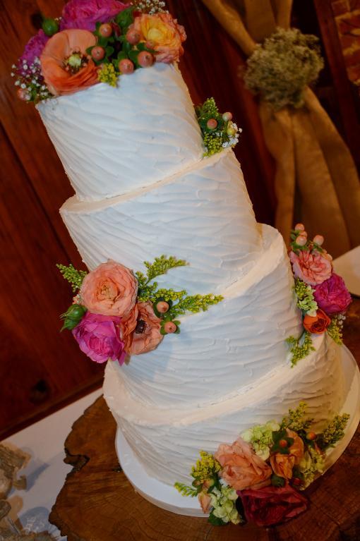 Wavy buttercream wedding cake