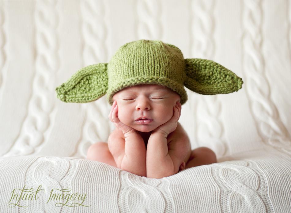 Yoda Star Wars baby hat knitting pattern