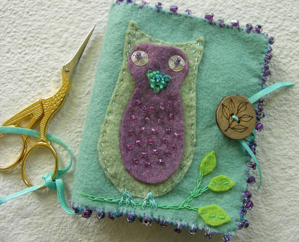 Owl needle book sewing pattern