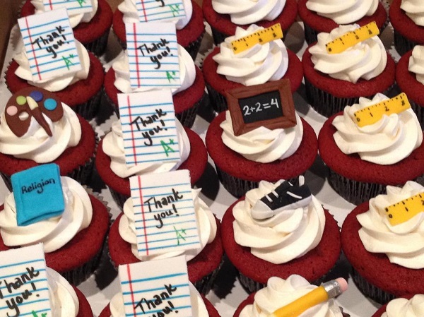 Teacher Appreciation Cupcakes