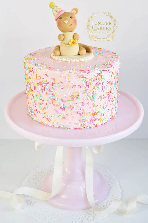Sprinkle kangaroo birthday cake design! 
