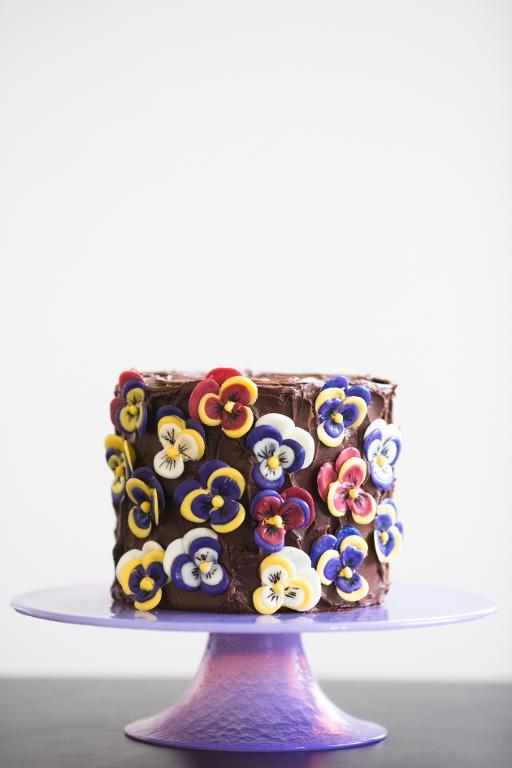 Chocolate Pansies cake