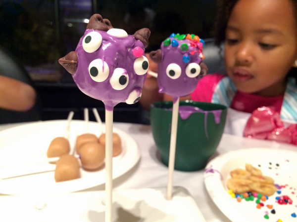 funny cake pops