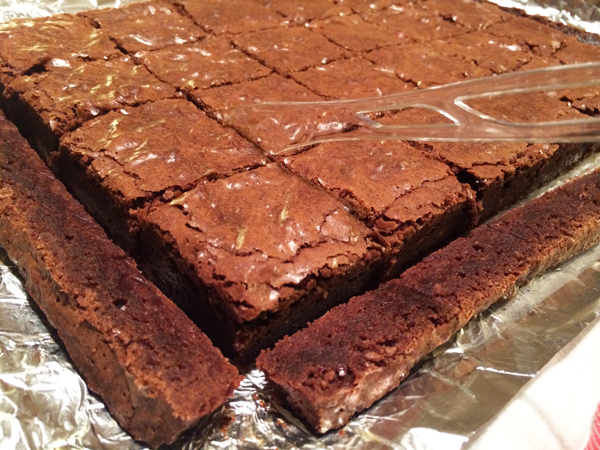 cut 24 brownies