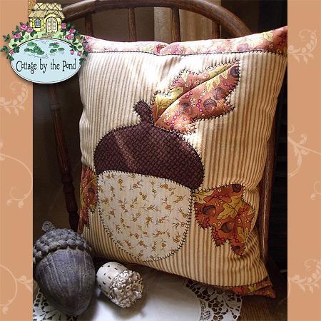 Acorn pillow