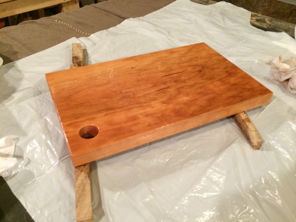 DIY PROJECT  How to make a rustic wooden chopping board in 2 hours -  Threadbare Cloak