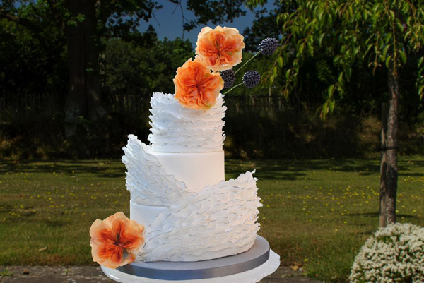 Frilled wedding cake by Craftsy member Elaine.Rhule