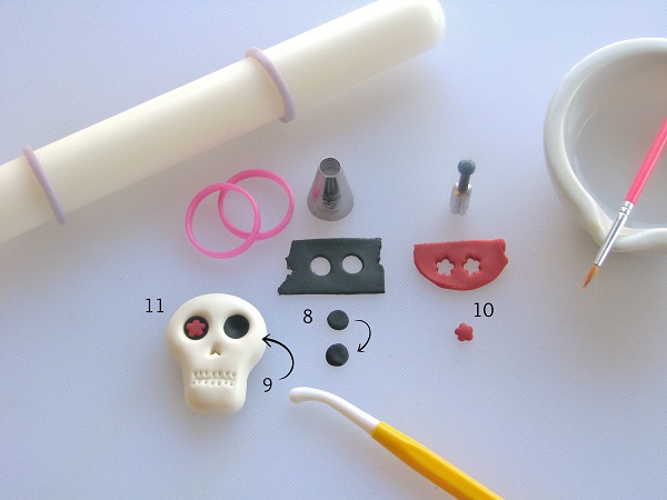 Day of the Dead fondant tutorial step 2