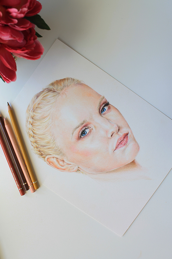 how to draw a realistic face with colored pencil