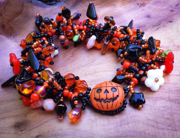 Handmade Halloween themed bracelet by Linda Younkman