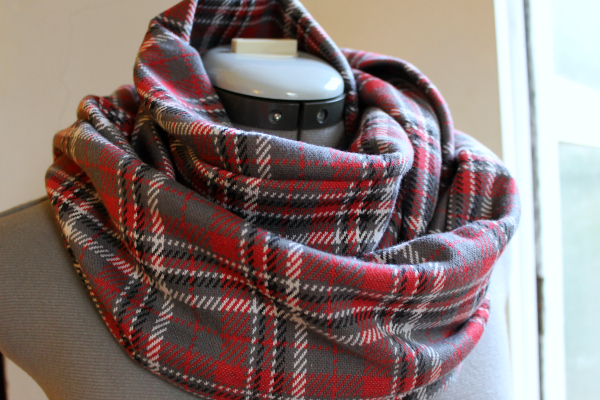 Infinity Scarf How-To