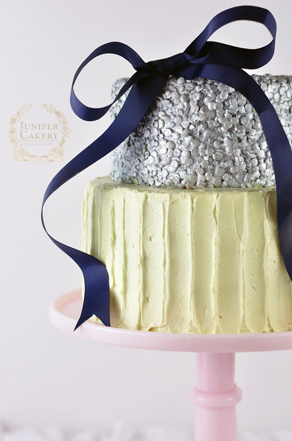 Textured buttercream cake