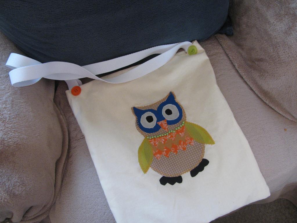 Oliver Owl Book Bag