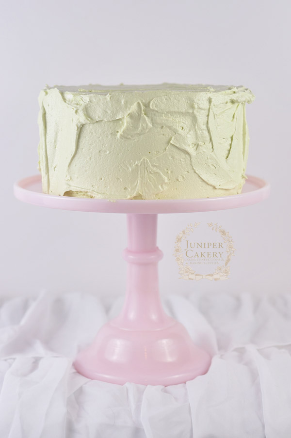 Rustic buttercream cake tutorial by Juniper Cakery