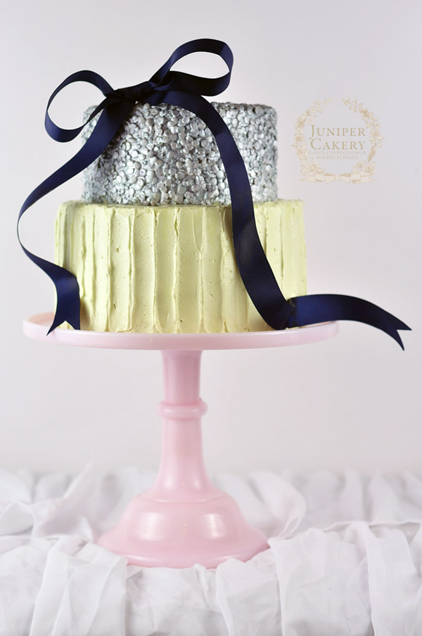 Rustic buttercream stripe cake how-to