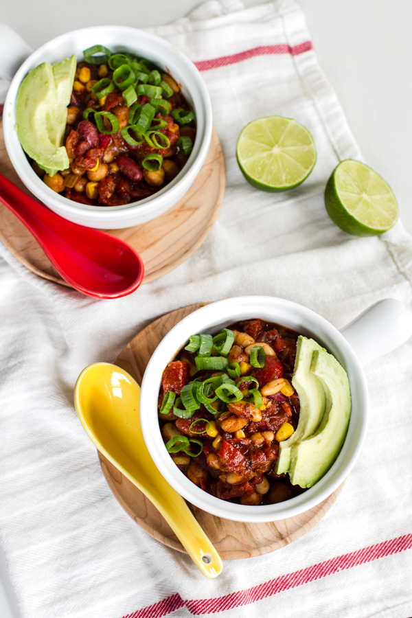 Easy Vegetarian Bean Chili