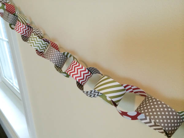 DIY holiday chain garland