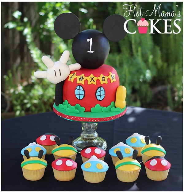 Mickey Mouse Clubhouse cake & cupcakes
