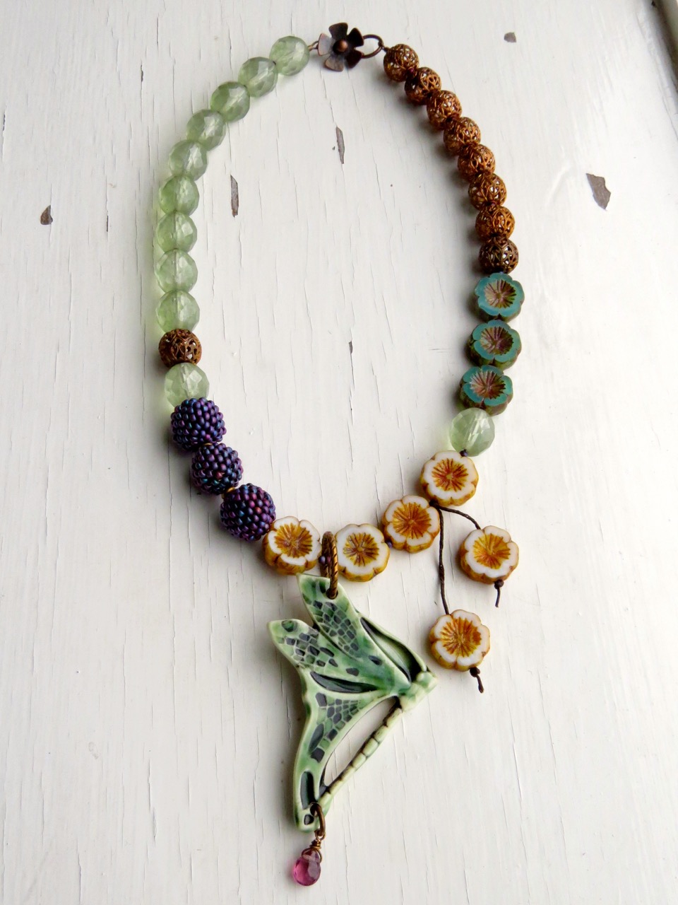 Bead strung necklace