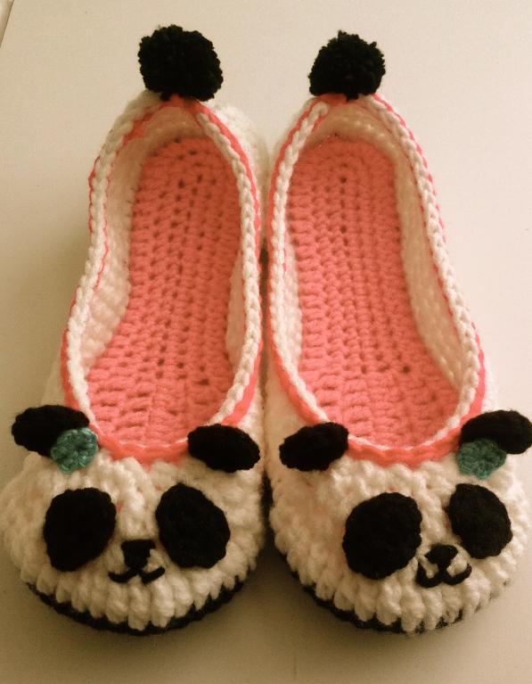 Panda Crochet Slippers crochet pattern