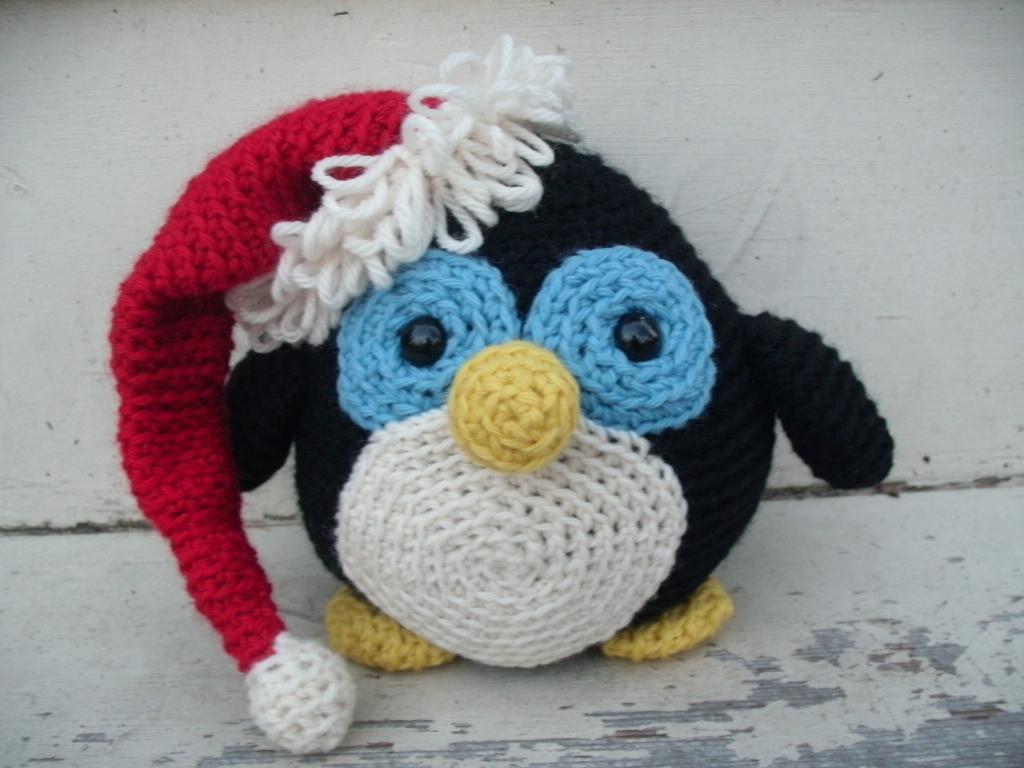 Howie the Holiday Penguin