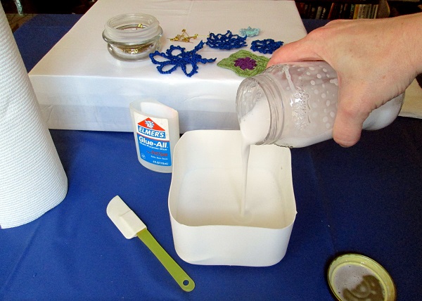 Pour the stiffening solution into a container