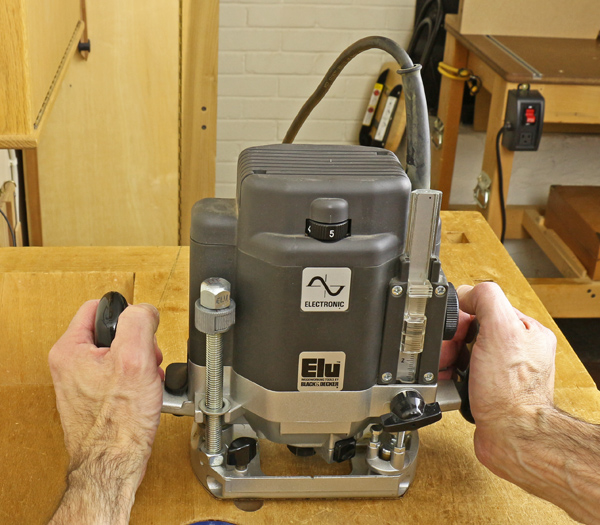 plunge router