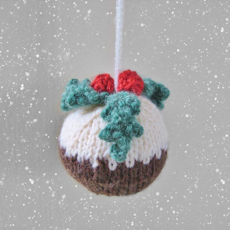 Knit Christmas Ornament