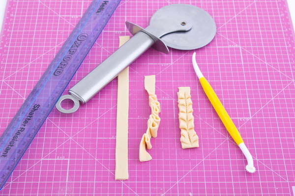 Ste15 making pleats