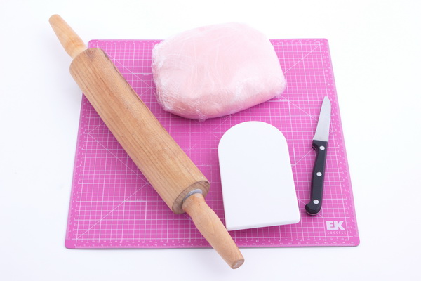 Step7 tools and fondant