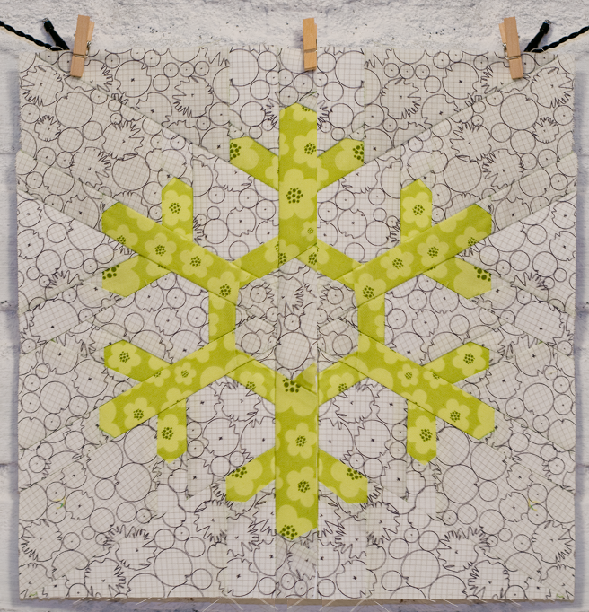 7 Spectacular Snowflake Quilt Patterns