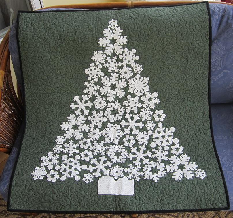 7 Spectacular Snowflake Quilt Patterns