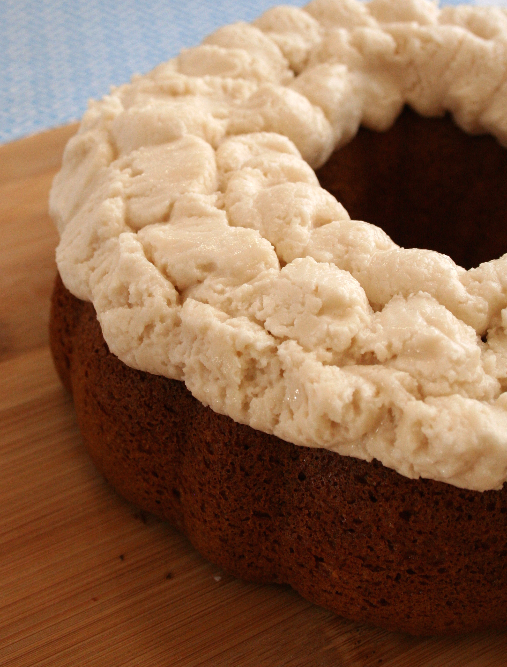Cracked icing