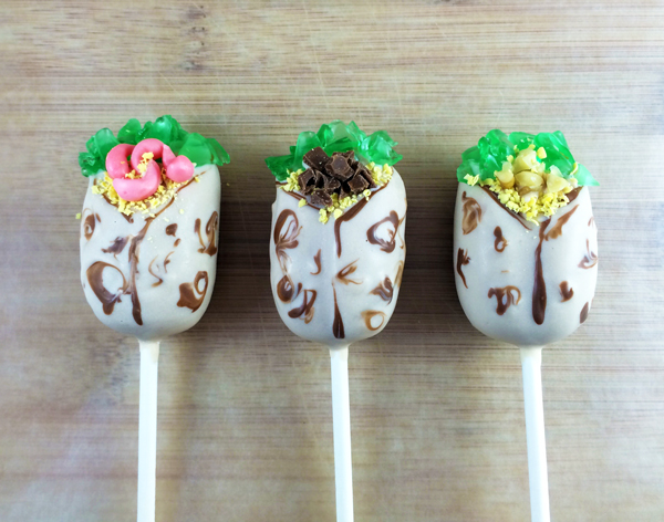 Burrito cake pops