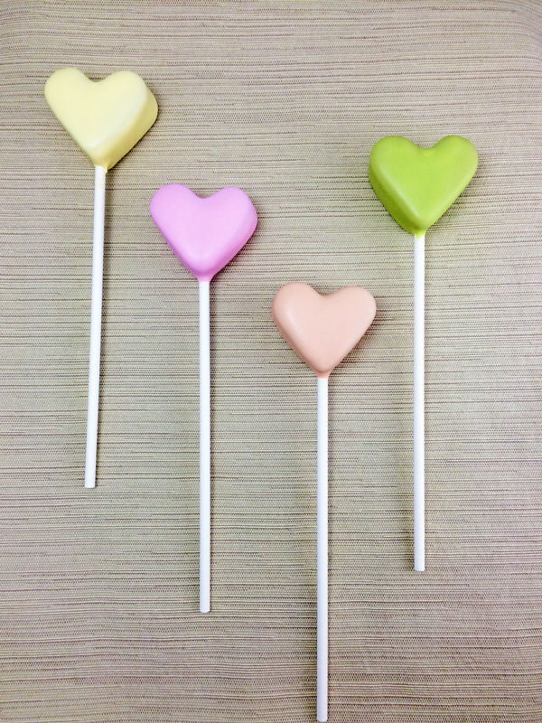 Dipped cake pop conversation hearts
