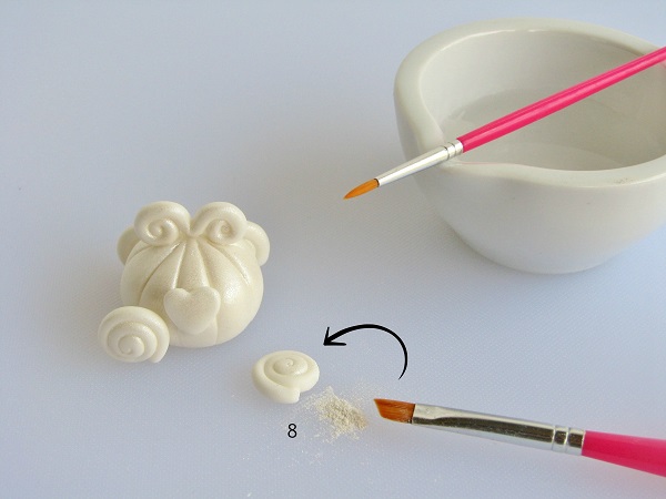 Carriage Fondant Tutorial step 3