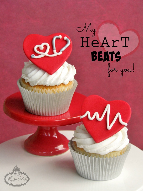 Heart Beat Valentine fondant tutorial