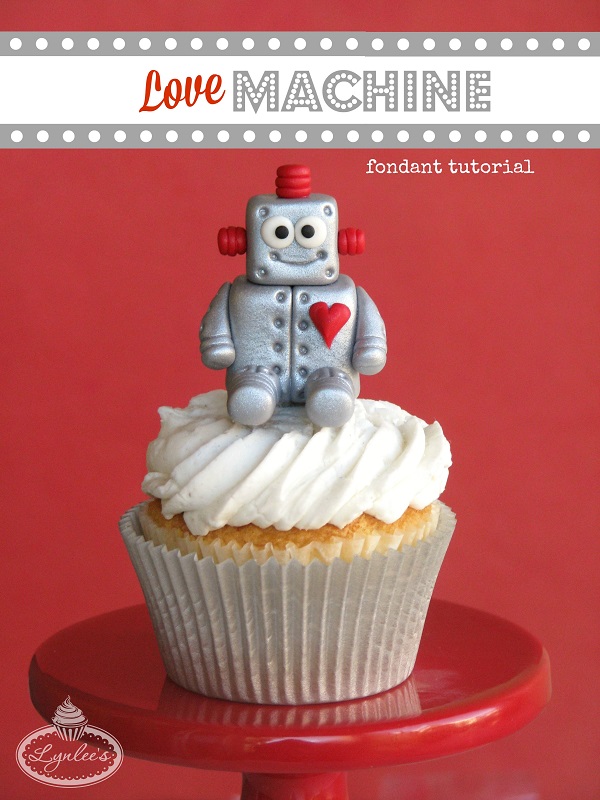 Love Machine robot fondant tutorial