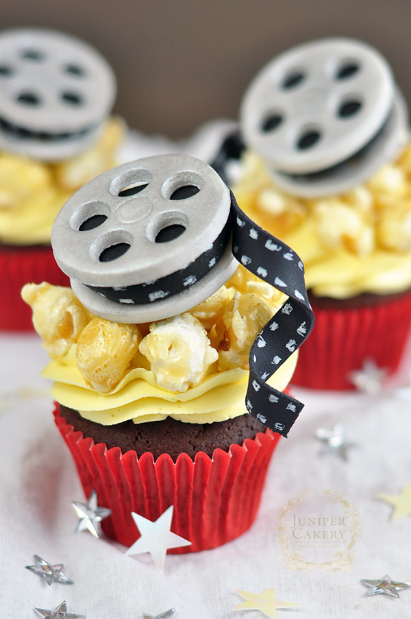 Movie reel cupcake tutorial and how-to by Juniper Cakery