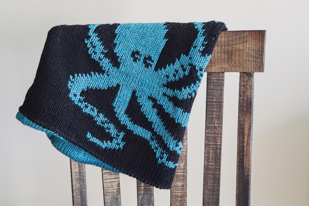 Double Knit Kraken Cowl knitting pattern