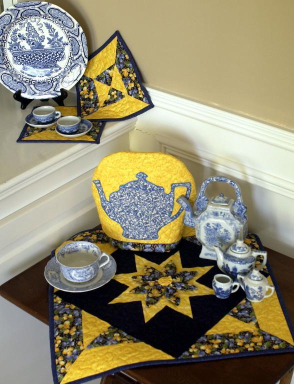 tea cosy, hot pad, table topper