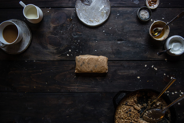 cinnamon raisin baked oatmeal wrapped in parchment 