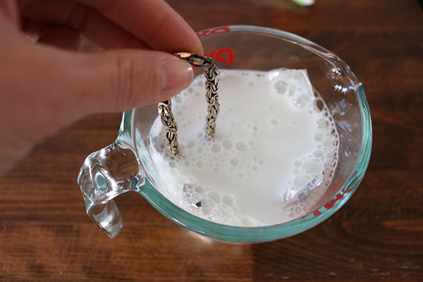 DIY Jewelry Cleaner - Add 
jewelry to mixture
