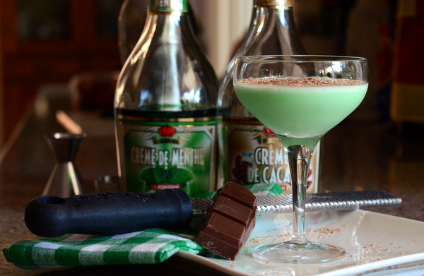 Classic Cocktails: How to make a Grasshopper Cocktail