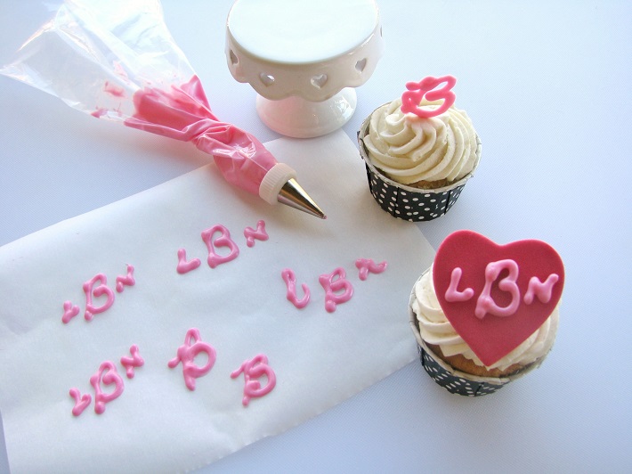 Piping Monograms